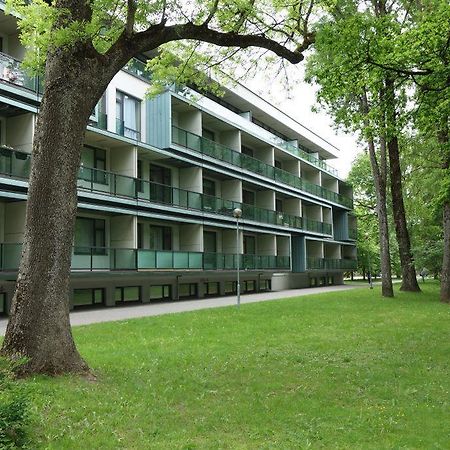 Jalaka Apartment Parnu Bagian luar foto